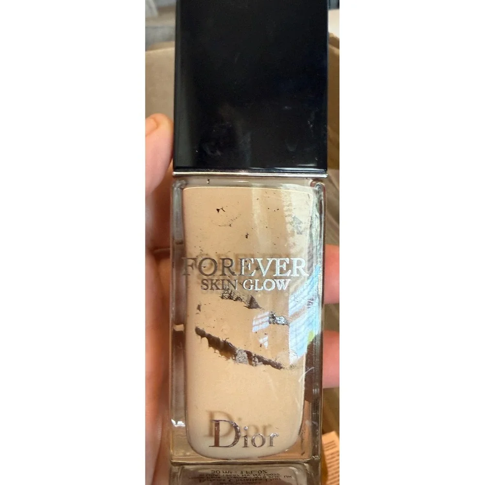 Dior Forever‎ Skin Glow Foundation 1.5N Neutral 24H Wear 1/4 full